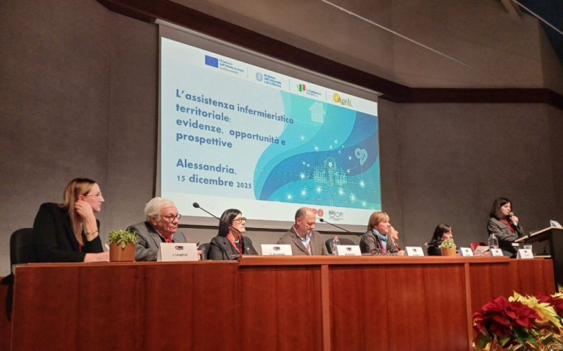 Il ruolo dell’infermiere di famiglia e comunità in una società sempre più anziana